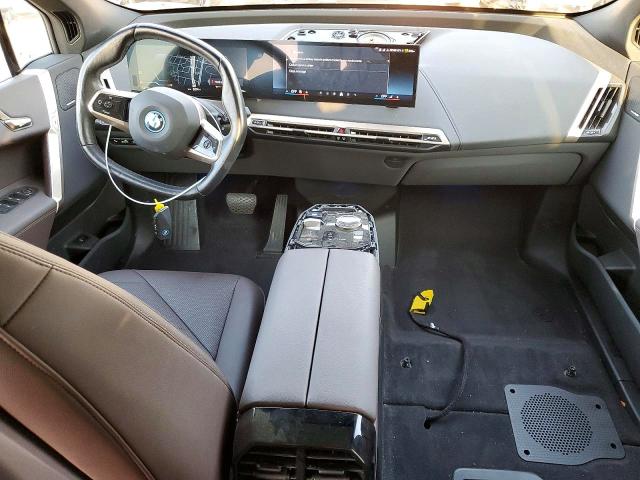 2024 BMW Ix VIN WB523CF04RCN52035 COPART salvage auction — FRONT END, Ca - Dis/Dlr/Exp Only Clean Title, sold $18,500 on 2026-07-20 (photo 8)