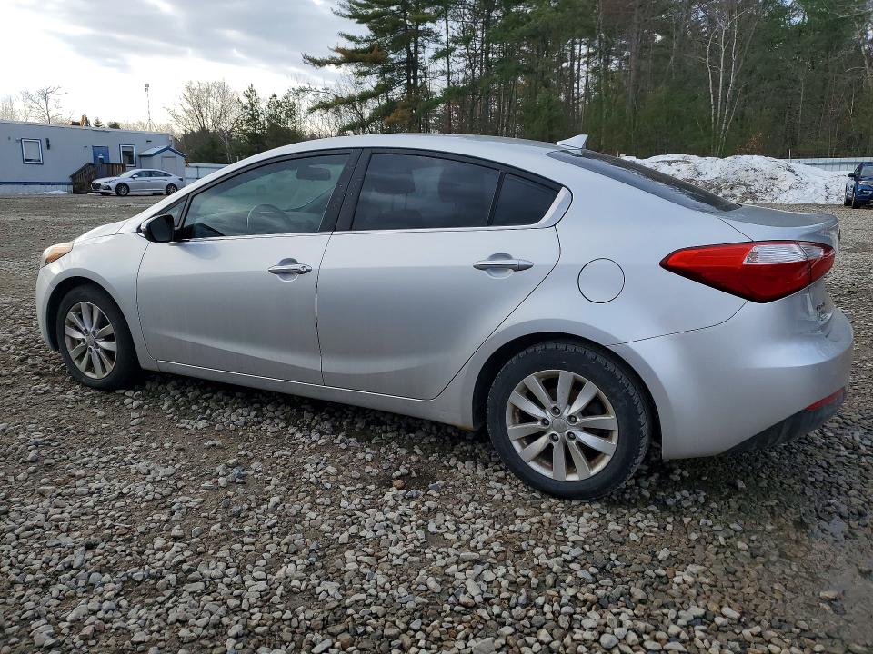 2014 Kia Forte VIN KNAFX4A8XE5049019 COPART salvage auction — MECHANICAL, Salvage Title, sold $100 on 2026-07-30 (photo 2)