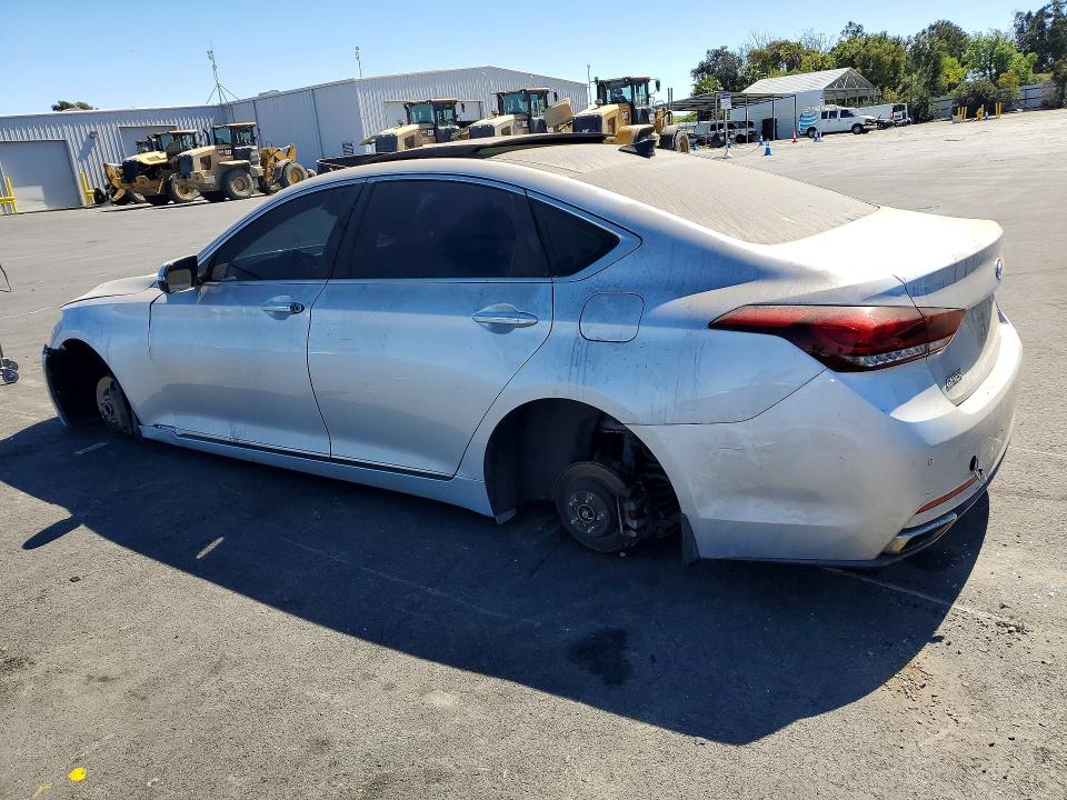 2015 Hyundai Genesis VIN KMHGN4JE5FU035826 COPART salvage auction — VANDALISM, Salvage Title, sold $1,350 on 2026-07-20 (photo 2)