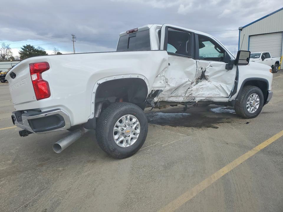 2026 Chevrolet Silverado 2500 VIN 2GC4KNEY9T1144811 COPART salvage auction — ALL OVER, Id - Salvage Certificate Of Title, sold $10,800 on 2026-07-23 (photo 3)