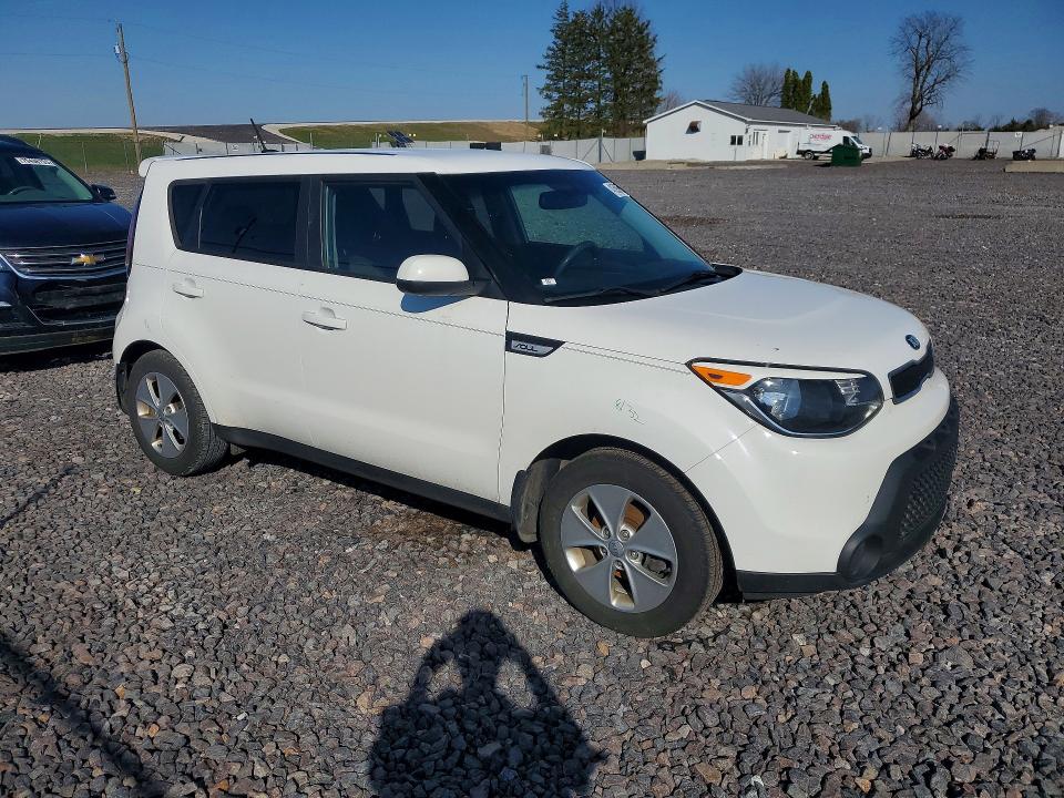 2016 Kia Soul VIN KNDJN2A2XG7370858 COPART salvage auction — VANDALISM, In - Cert Of Title-Salvage Title, sold $225 on 2026-07-21 (photo 4)