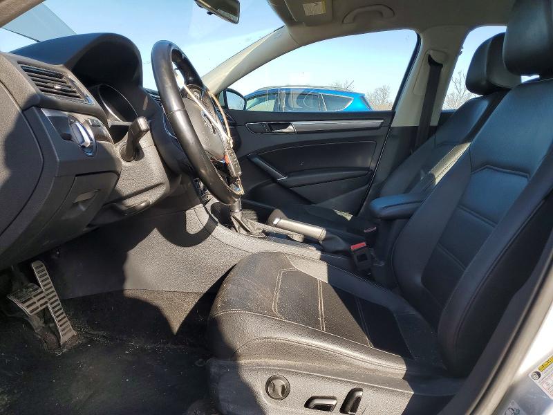 2018 Volkswagen VIN 1VWAA7A32JC027989 COPART salvage auction — HAIL, Il - Salvage Certificate, sold $1,400 on 2026-07-03 (photo 7)
