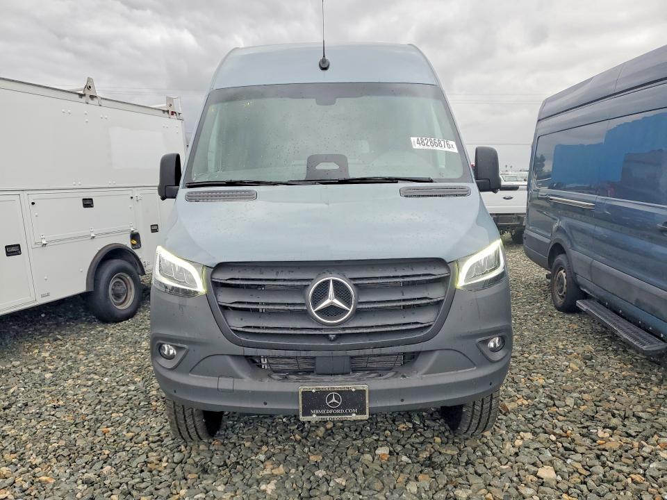 2025 Mercedes-benz Sprinter VIN W1W4NBVY5ST233097 COPART salvage auction — REAR END, Mi - Cert Of Title-Salvage Vehicle, sold $41,500 on 2026-07-08 (photo 5)