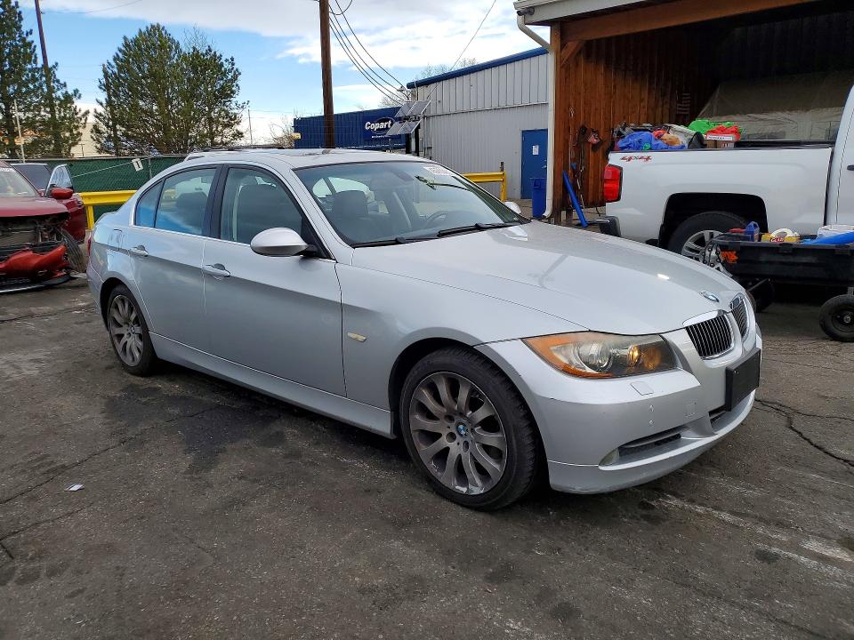 2006 BMW 3er VIN WBAVB335X6PS06318 COPART salvage auction — REAR END, Co - Public - Salvage Title, sold $300 on 2026-07-02 (photo 4)