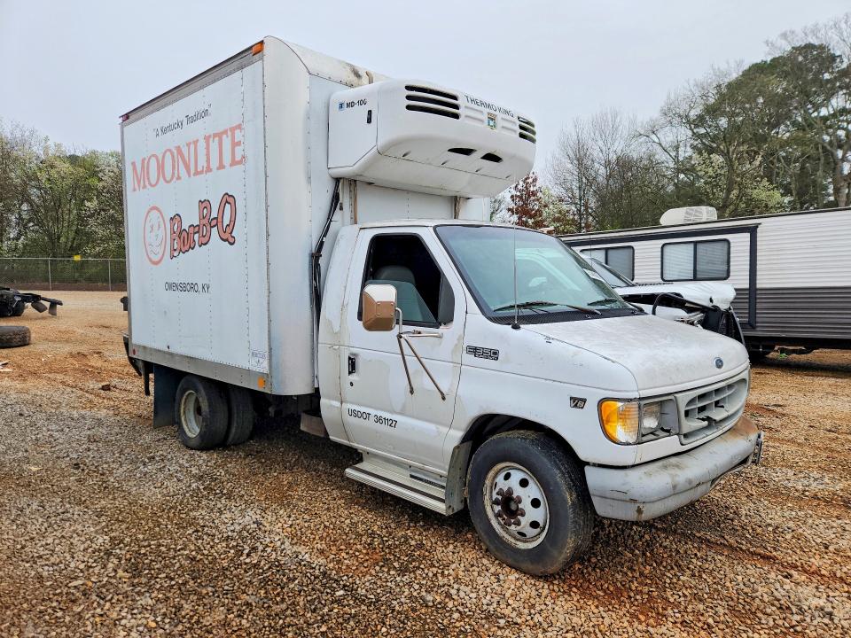 1999 Ford Econoline e350 VIN 1FDWE37F1XHC25459 COPART salvage auction — FRONT END, Ky - Cert Of Title-Salvage, sold $400 on 2026-07-08 (photo 4)