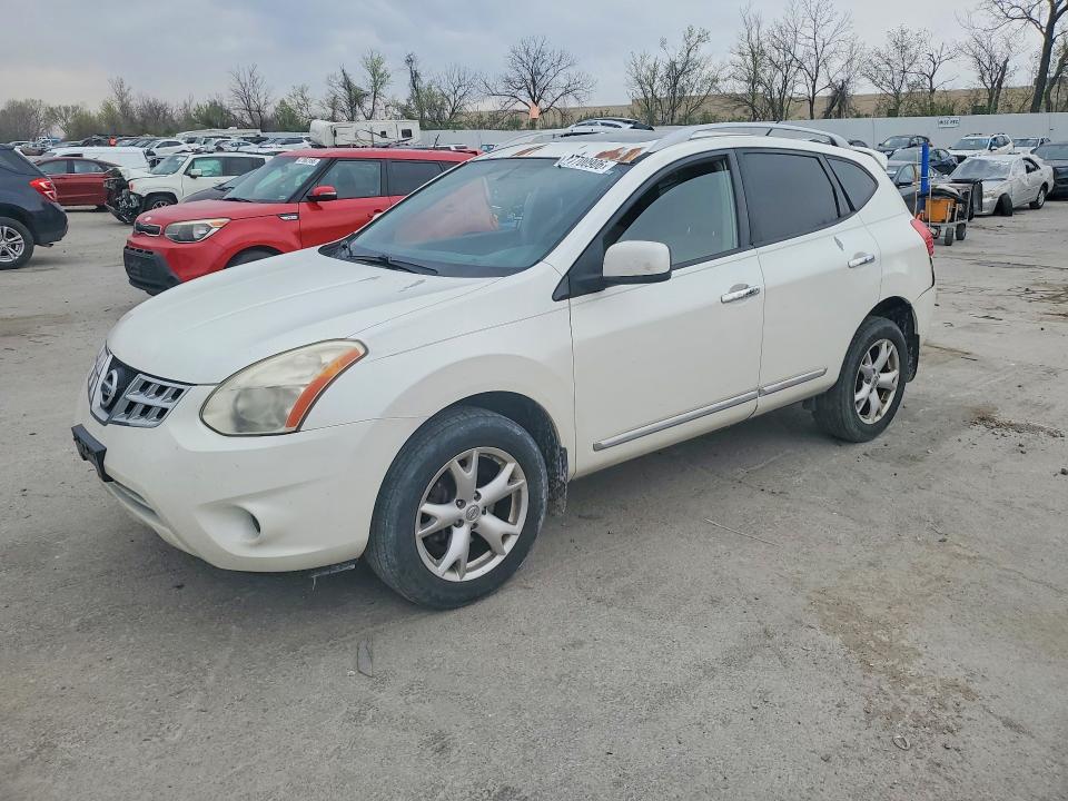 2011 Nissan Rogue VIN JN8AS5MT3BW186072 COPART salvage auction — REAR END, Mo - Salvage Certificate Of Title, sold $300 on 2026-07-31 (photo 1)