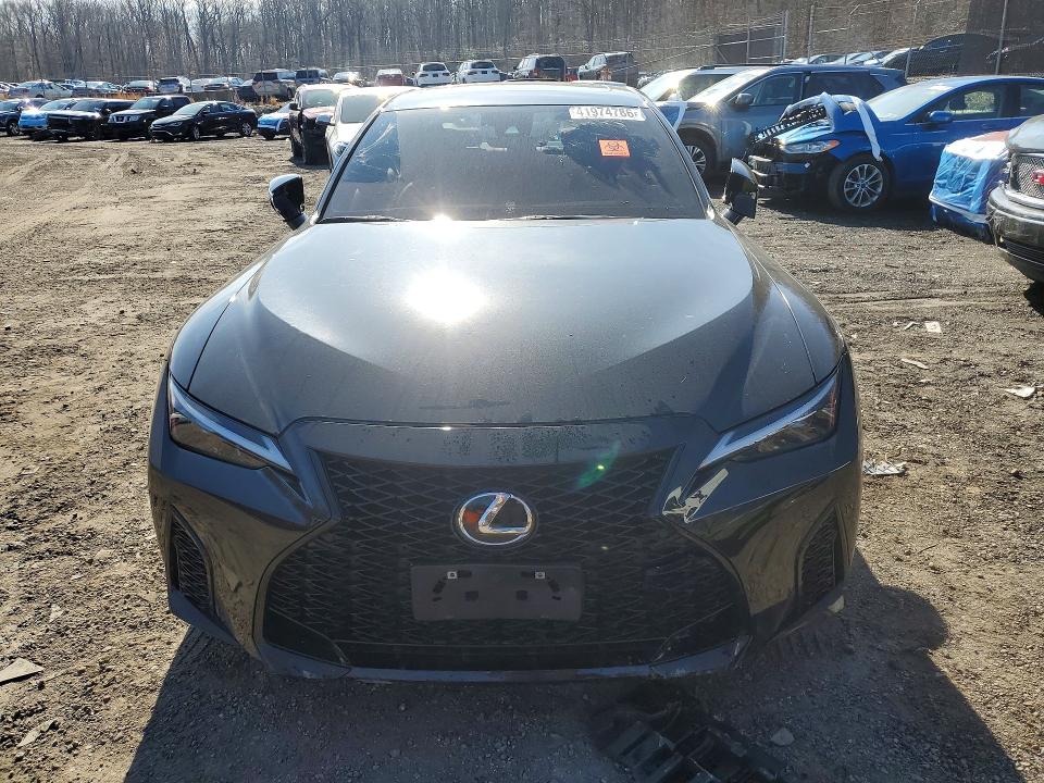 2023 Lexus Is VIN JTHGZ1E24P5032000 COPART salvage auction — MINOR DENT/SCRATCHES, Salvage Title, sold $17,300 on 2026-07-23 (photo 5)