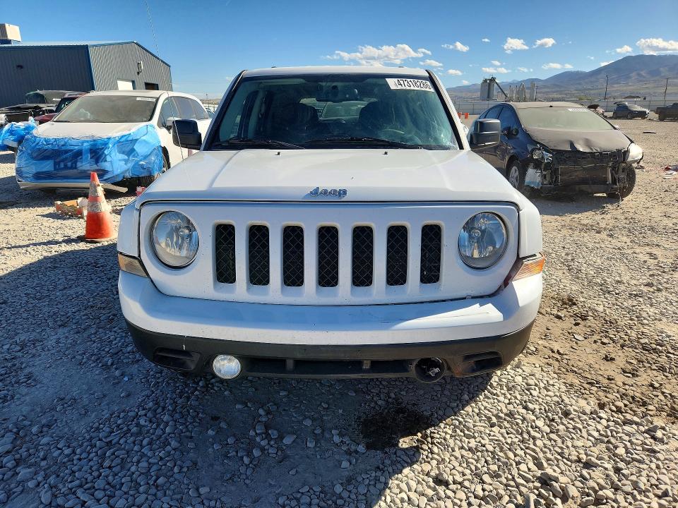 2016 Jeep Liberty (patriot) VIN 1C4NJPBB8GD681425 COPART salvage auction — FRONT END, Ut - Salvage Certificate, sold $500 on 2026-07-10 (photo 5)
