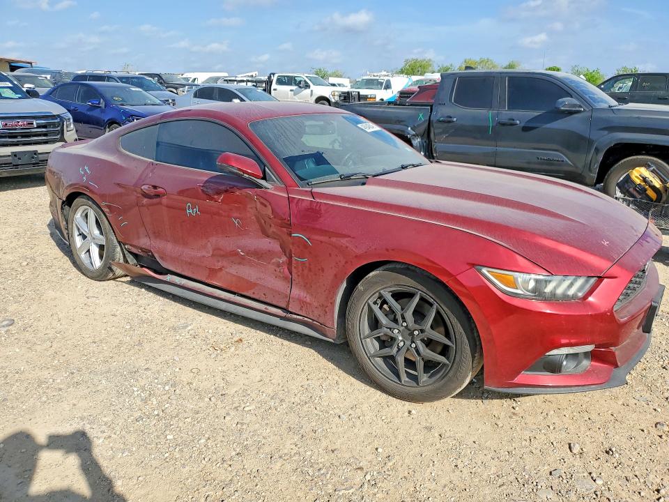2015 Ford VIN 1FA6P8TH3F5372536 COPART salvage auction — SIDE, Tx - Salvage Vehicle Title, sold $4,400 on 2026-07-02 (photo 4)