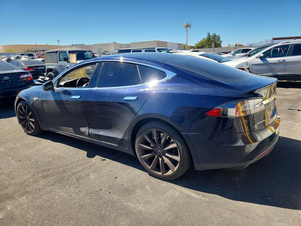 2015 Tesla VIN 5YJSA1S1XFF080564 COPART salvage auction — MECHANICAL, Fl - Cert Of Title-Rebuildable Slvg, sold $1,950 on 2026-07-27 (photo 2)
