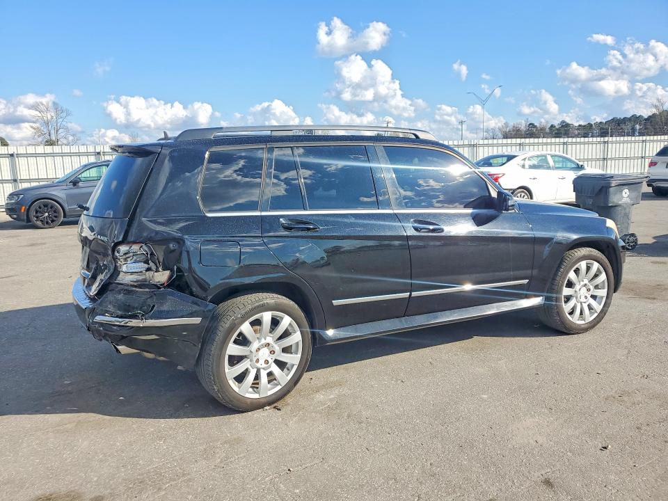 2010 Mercedes-benz Glk-klasse VIN WDCGG8HB5AF300656 COPART salvage auction — REAR END, Id - Salvage Certificate Of Title, sold $950 on 2026-07-07 (photo 3)