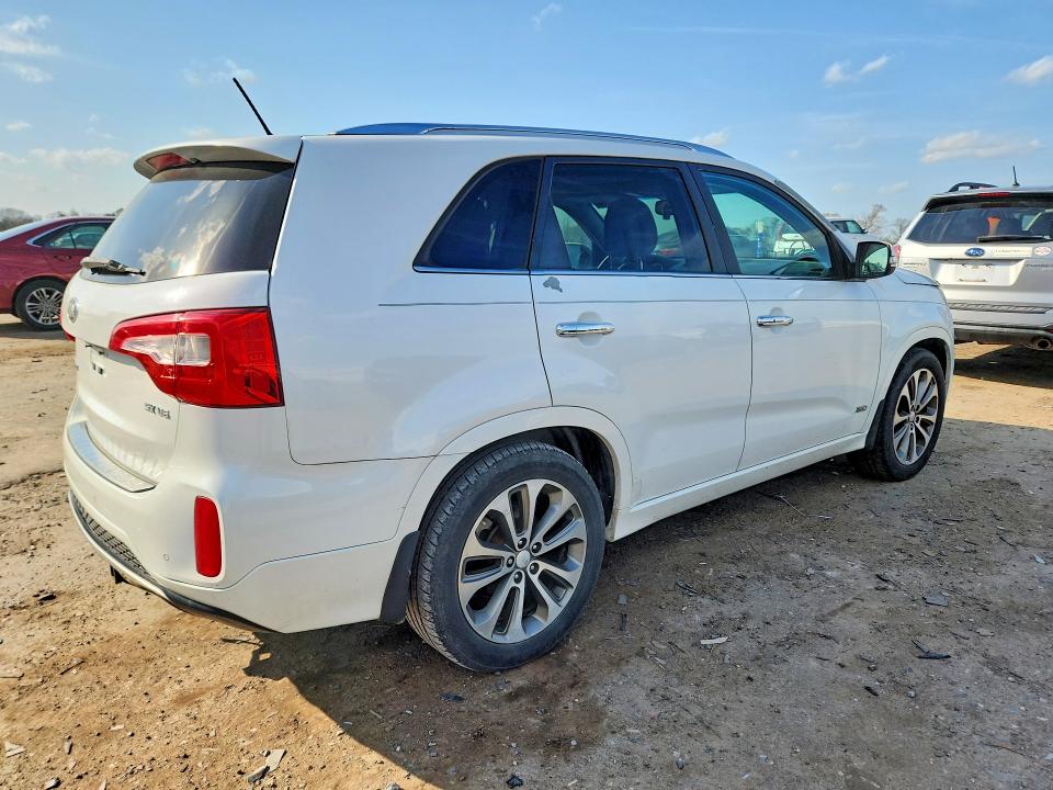 2015 Kia Sorento VIN 5XYKWDA78FG609575 COPART salvage auction — REAR END, Va - Certificate Of Title, sold $1,600 on 2026-07-29 (photo 3)