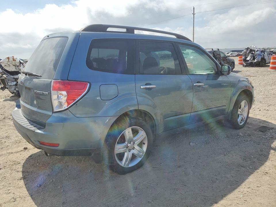2009 Subaru Forester VIN JF2SH63619H781759 COPART salvage auction — MINOR DENT/SCRATCHES, TX - CERTIFICATE OF TITLE, sold $300 on 2026-07-27 (photo 3)