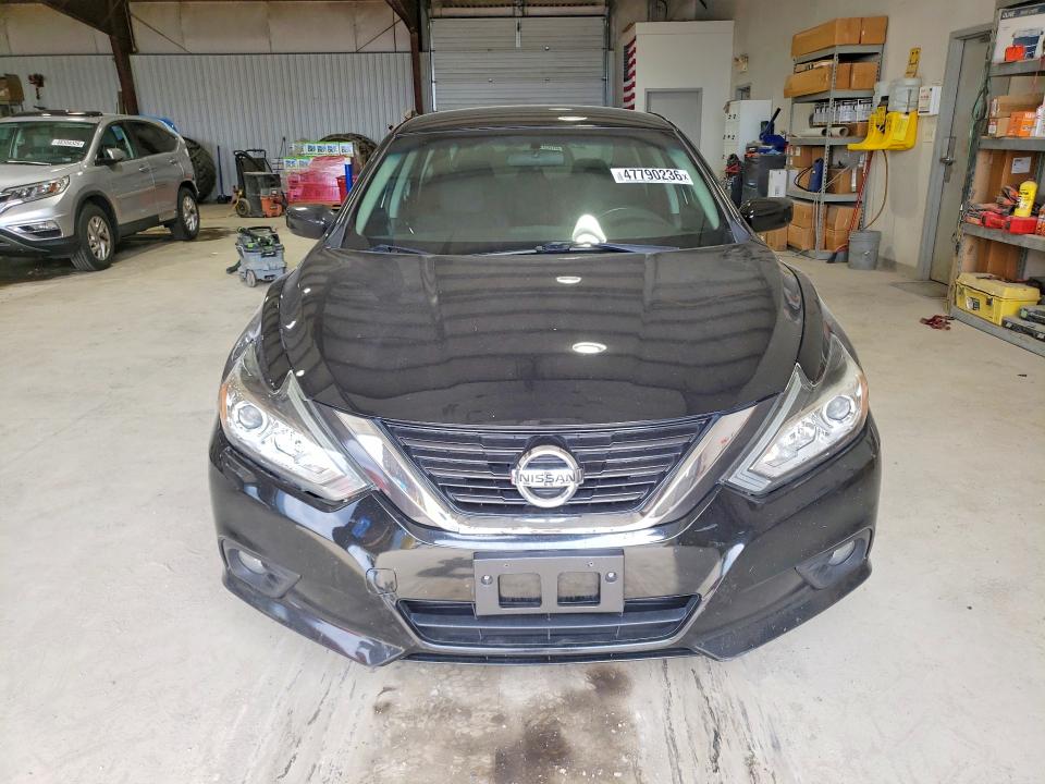 2017 Nissan Altima VIN 1N4AL3AP6HC121818 COPART salvage auction — REAR END, Md - Cert Of Salvage > 75% Damage, sold $1,550 on 2026-07-02 (photo 5)