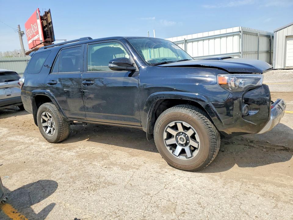 2023 Toyota 4runner VIN JTERU5JRXP6141456 COPART salvage auction — FRONT END, Id - Salvage Certificate Of Title, sold $17,300 on 2026-07-27 (photo 4)