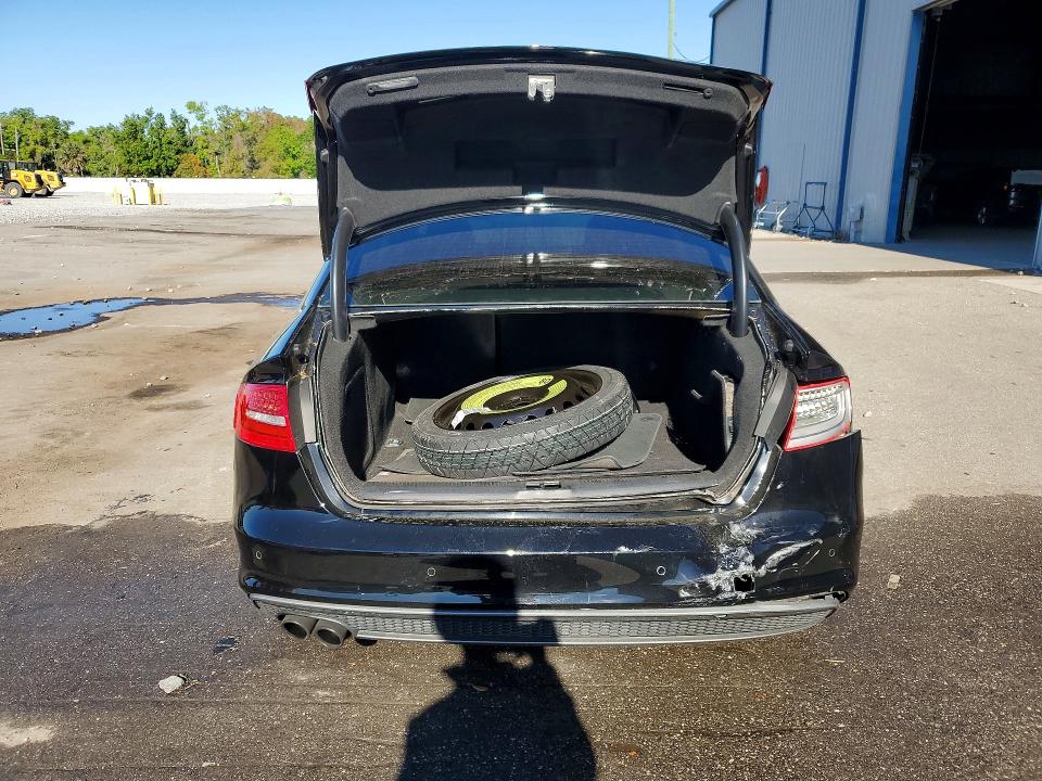 2016 Audi A4 VIN WAUAFAFL6GN010634 COPART salvage auction — REAR END, Fl - Cert Of Title Slvg Rebuildable, sold $2,000 on 2026-07-13 (photo 6)