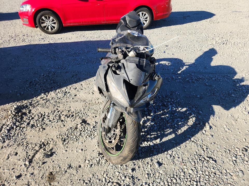 2019 Kawasaki Zx VIN JKBZXJH13KA001362 COPART salvage auction — SIDE, Salvage Title, sold $2,750 on 2026-07-23 (photo 2)