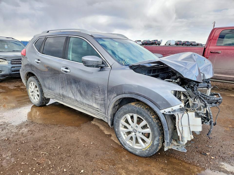2017 Nissan Rogue VIN 5N1AT2MV4HC779891 COPART salvage auction — FRONT END, Salvage Title, sold $200 on 2026-07-21 (photo 4)