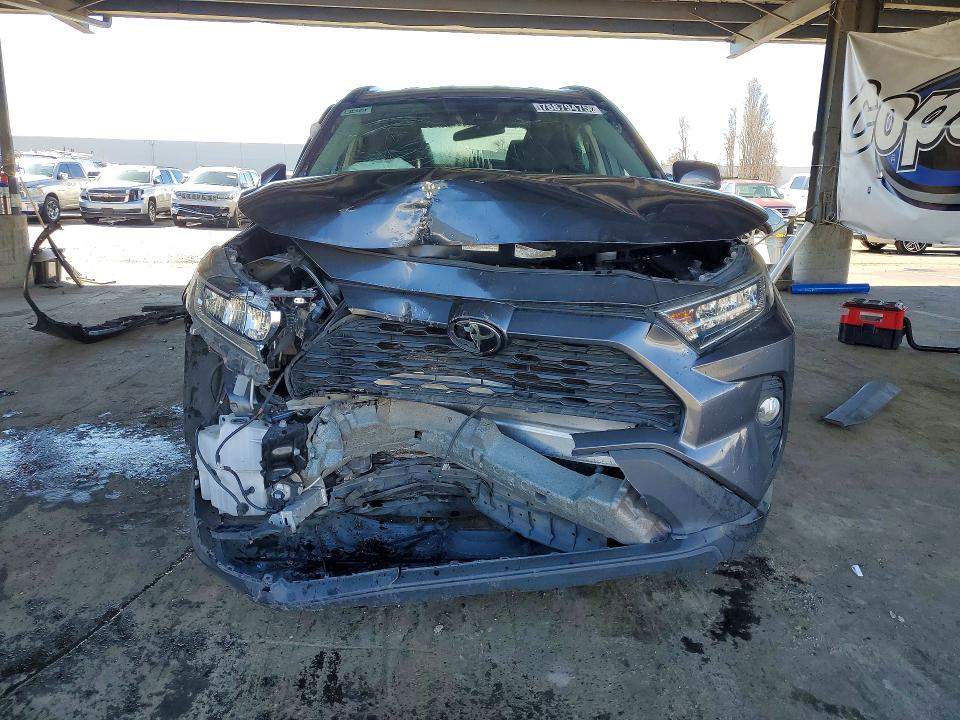 2021 Toyota Rav4 VIN 2T3P1RFV6MW158699 COPART salvage auction — FRONT END, CA - CERTIFICATE OF TITLE, sold $2,350 on 2026-07-09 (photo 5)