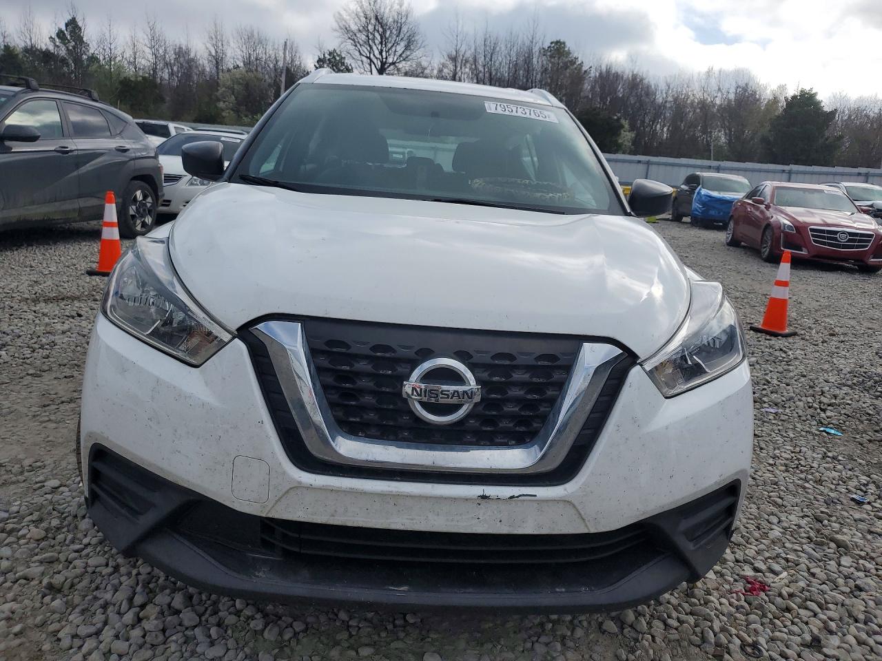 2019 Nissan Kicks VIN 3N1CP5CU1KL491983 COPART salvage auction — Rear End, ID - SALVAGE CERTIFICATE OF TITLE, sold $2,450 on 2026-06-30 (photo 5)