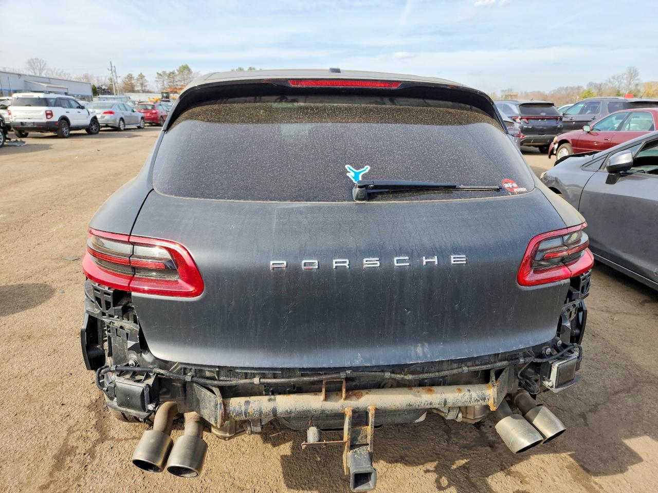 2015 Porsche Macan VIN WP1AB2A59FLB50375 COPART salvage auction — Front End, CT - CERT OF TITLE-SALVAGE, sold $4,400 on 2026-06-30 (photo 6)