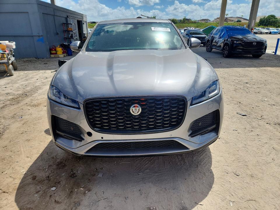 2022 Jaguar F-pace VIN SADCJ2EX3NA699447 COPART salvage auction — MINOR DENT/SCRATCHES, Va - Certificate Of Title, sold $11,800 on 2026-07-27 (photo 5)