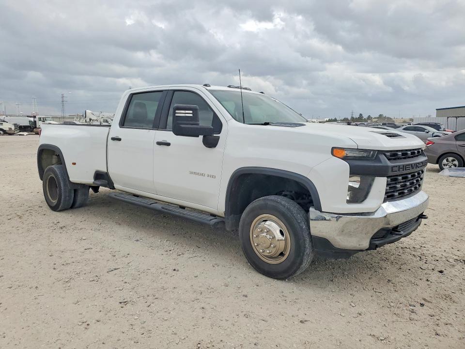 2021 Chevrolet Silverado 3500 VIN 1GC4WRE74MF135088 COPART salvage auction — MECHANICAL, TX - CERTIFICATE OF TITLE, sold $14,800 on 2026-07-24 (photo 4)