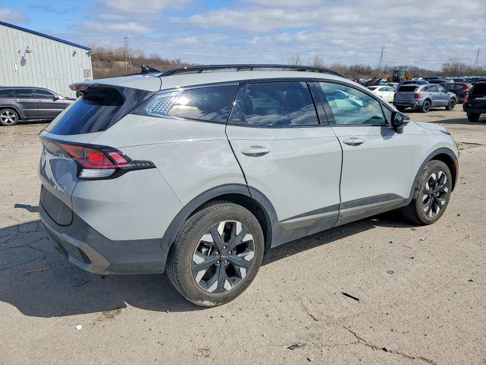 2024 Kia Sportage VIN 5XYK6CDF3RG191637 COPART salvage auction — REAR END, IL - SALVAGE CERTIFICATE, sold $400 on 2026-07-29 (photo 3)
