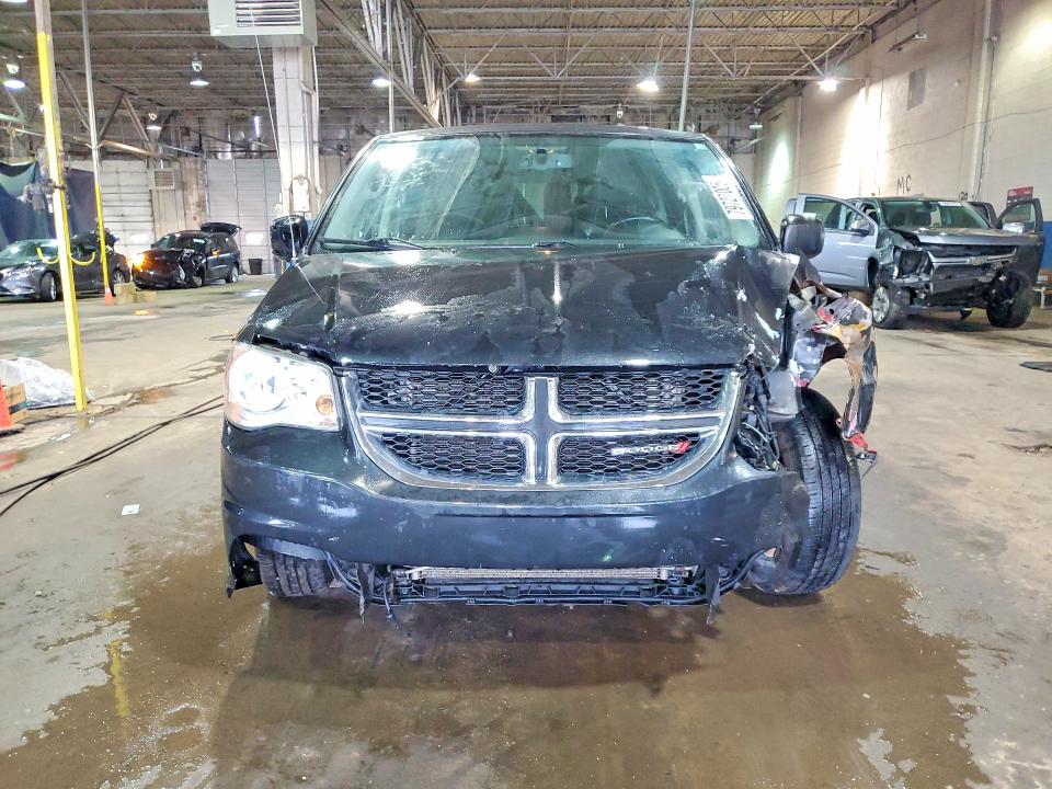 2015 Dodge Caravan VIN 2C4RDGBG9FR598098 COPART salvage auction — FRONT END, Mi - Certificate Of Title, sold $475 on 2026-07-02 (photo 5)