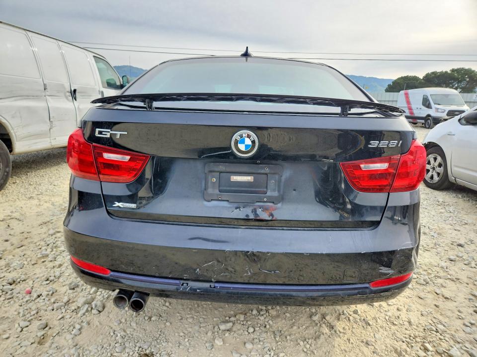 2016 BMW 3er VIN WBA8Z5C56GG500644 COPART salvage auction — REAR END, Salvage Title, sold $2,550 on 2026-07-21 (photo 6)