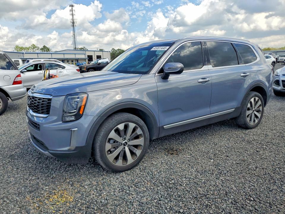 2022 Kia Telluride VIN 5XYP6DHC8NG293196 COPART salvage auction — SIDE, Fl - Cert Of Title Slvg Rebuildable, sold $8,100 on 2026-07-28 (photo 1)