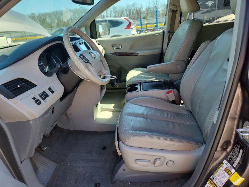 2014 Toyota Sienna VIN 5TDYK3DC0ES427623 COPART salvage auction — FRONT END, Il - Salvage Certificate, sold $2,450 on 2026-07-29 (photo 7)