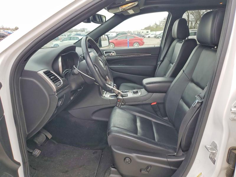 2022 Jeep Grand cherokee VIN 1C4RJFBG8NC121575 COPART salvage auction — MINOR DENT/SCRATCHES, MO - CERTIFICATE OF TITLE, sold $19,700 on 2026-07-09 (photo 7)