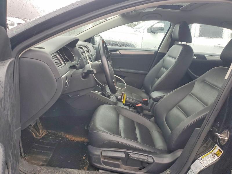 2017 Volkswagen Jetta VIN 3VWDB7AJ7HM272966 COPART salvage auction — FRONT END, Or - Lien Papers Salvage, sold $2,500 on 2026-08-17 (photo 7)