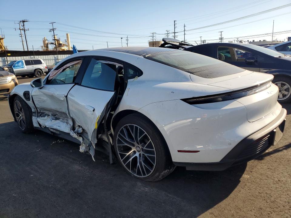 2023 Porsche Taycan VIN WP0AA2Y14PSA14527 COPART salvage auction — SIDE, Salvage Title, sold $17,900 on 2026-08-10 (photo 2)