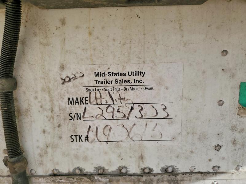 2020 Utility tr VIN 1UYVS2533L2951303 COPART salvage auction — ROLLOVER, WY - CERTIFICATE OF TITLE, sold $2,700 on 2026-09-15 (photo 8)