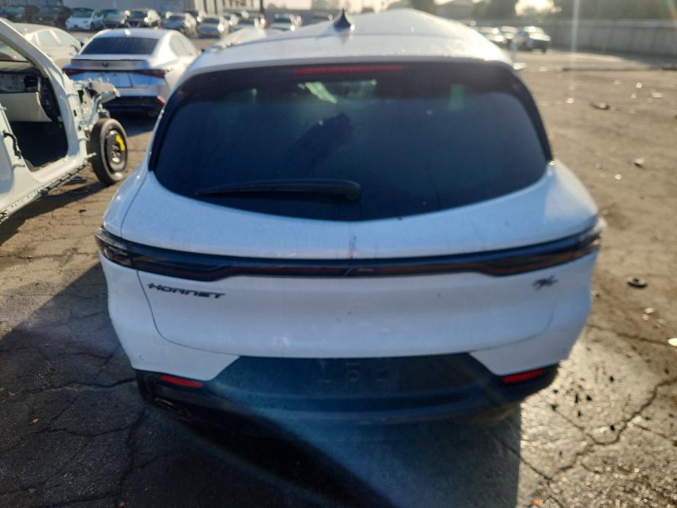 2024 Dodge Hornet VIN ZACPDFCW4R3A31787 COPART salvage auction — ROLLOVER, Ca - Non-Repairable Vehicle Cert, sold $1,450 on 2026-07-28 (photo 6)