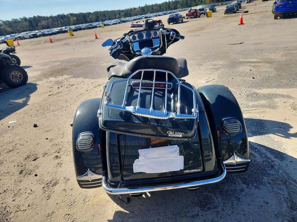 2020 Harley-davidson Fl VIN 1HD1MAF11LB850516 COPART salvage auction — SIDE, Sc - Cert Of Title-Salvage, sold $9,200 on 2026-07-02 (photo 4)