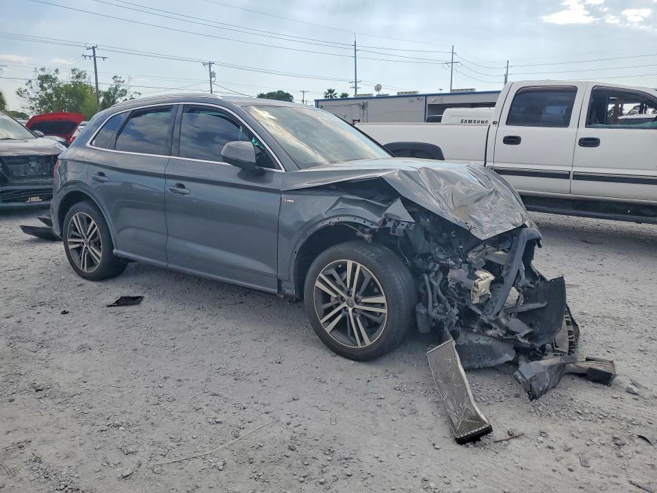 2020 Audi Q5 VIN WA1E2AFY4L2045898 COPART salvage auction — FRONT END, Fl - Certificate Of Destruction, sold $4,500 on 2026-07-31 (photo 4)