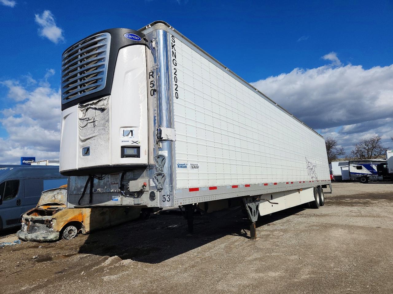2023 True VIN 527SR5328PM028830 COPART salvage auction — Rear End, IN - CERT OF TITLE-SALVAGE TITLE, sold $15,700 on 2026-08-20 (photo 2)