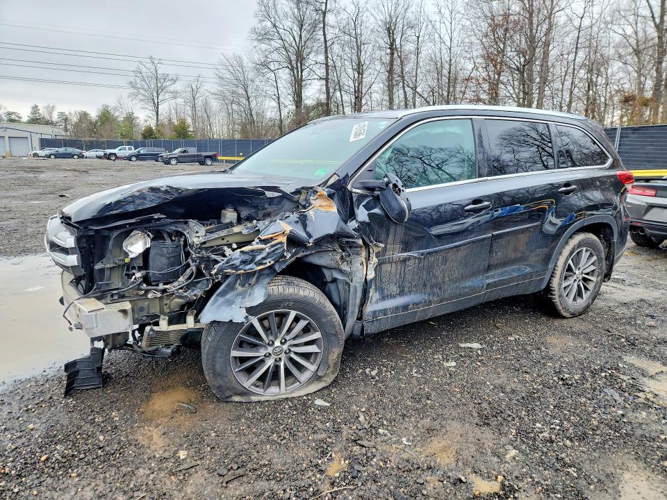 2017 Toyota Highlander VIN 5TDJZRFH2HS511049 COPART salvage auction — FRONT END, Md - Cert Of Salvage > 75% Damage, sold $6,600 on 2026-07-28 (photo 1)