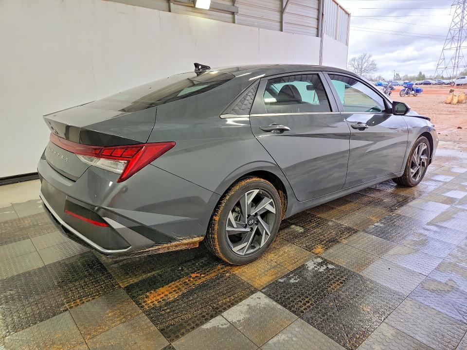 2024 Hyundai Elantra VIN KMHLS4DG7RU764418 COPART salvage auction — FRONT END, Nc - Salvage Certificate Of Title, sold $5,900 on 2026-07-13 (photo 3)