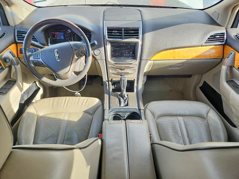 2013 Lincoln Mkx VIN 2LMDJ8JK8DBL15467 COPART salvage auction — MINOR DENT/SCRATCHES, Nm - Cert Of Title-Salvage, sold $725 on 2026-07-02 (photo 8)
