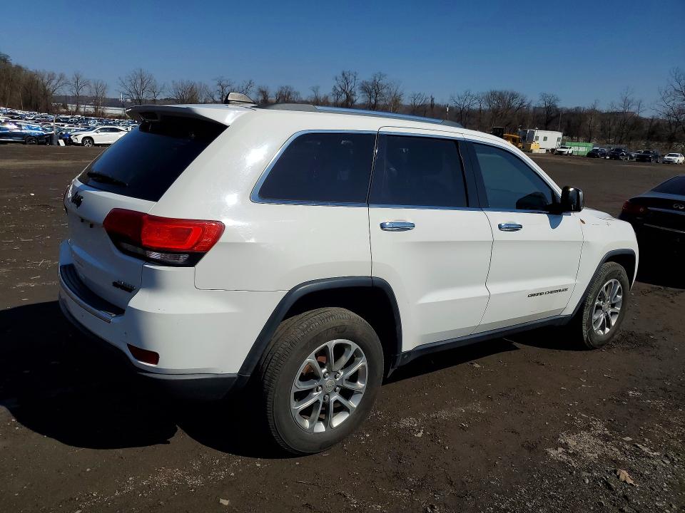 2015 Jeep Grand cherokee VIN 1C4RJFBGXFC940797 COPART salvage auction — REAR END, Nj - Cert Of Title-Salvage (P), sold $2,700 on 2026-07-09 (photo 3)