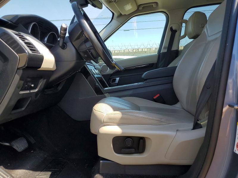 2020 Land rover Discovery VIN SALRG2RV8L2428168 COPART salvage auction — MINOR DENT/SCRATCHES, Ca - Dis/Dlr/Exp Only Clean Title, sold $8,400 on 2026-07-29 (photo 7)