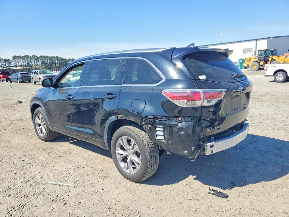 2015 Toyota Highlander VIN 5TDKKRFHXFS079753 COPART salvage auction — REAR END, Nc - Salvage Certificate Of Title, sold $9,100 on 2026-07-20 (photo 2)