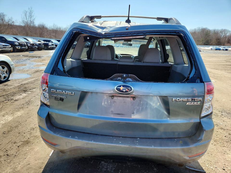 2012 Subaru Forester VIN JF2SHADC3CH458313 COPART salvage auction — REAR END, Ma - Cert Of Title-Reconstrctd Coll, sold $900 on 2026-07-29 (photo 6)