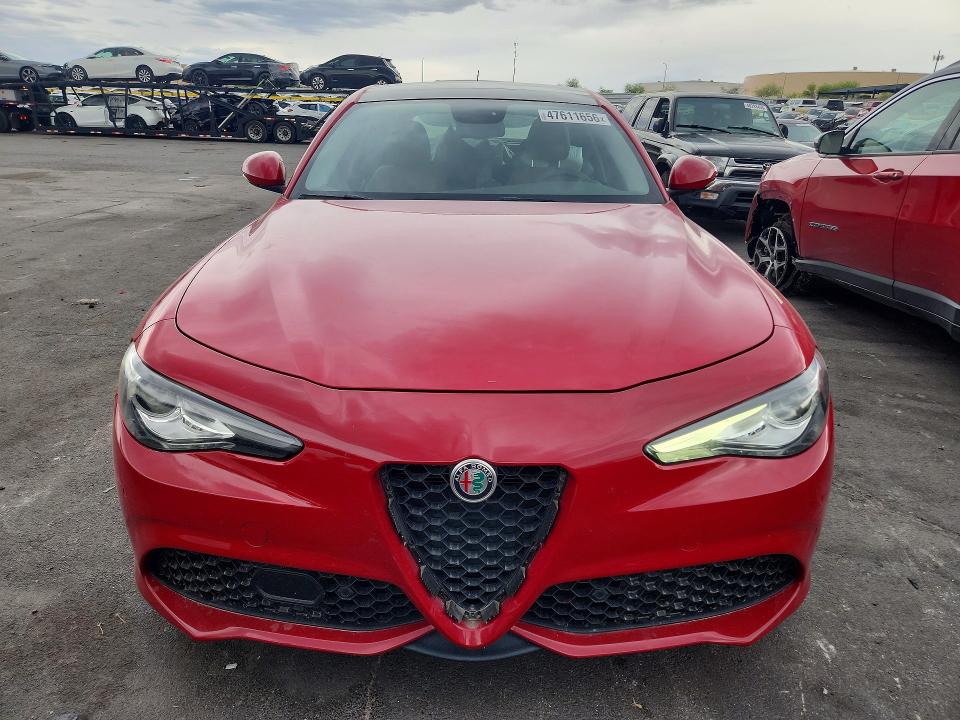 2018 Alfa romeo Giulia VIN ZARFAEEN4J7580652 COPART salvage auction — REAR END, Salvage Title, sold $5,700 on 2026-08-17 (photo 5)