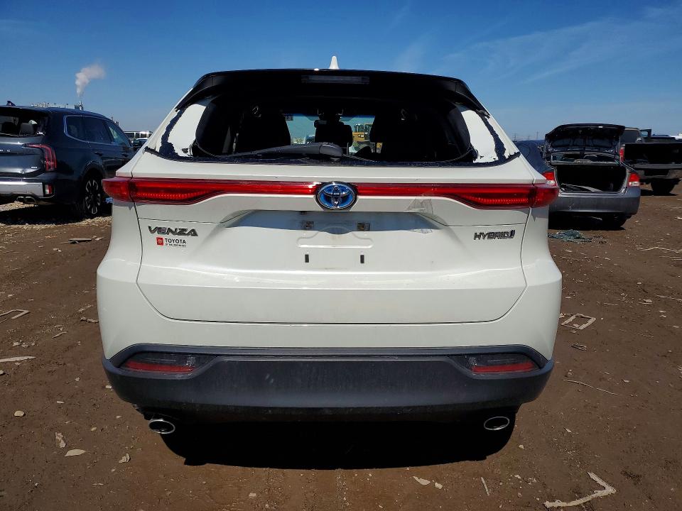 2022 Toyota Venza VIN JTEAAAAH8NJ110464 COPART salvage auction — HAIL, In - Cert Of Title-Salvage Title, sold $11,700 on 2026-07-13 (photo 6)
