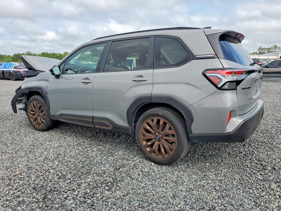 2025 Subaru Forester VIN JF2SLDHC6SH541128 COPART salvage auction — FRONT END, Fl - Cert Of Title Slvg Rebuildable, sold $1,400 on 2026-07-28 (photo 2)
